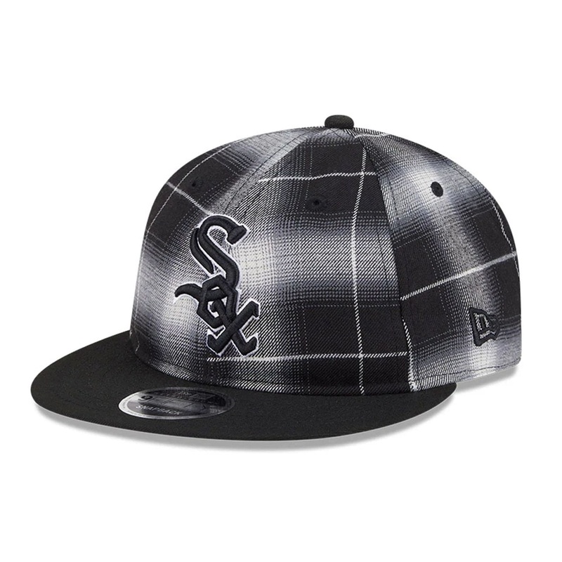 Chicago White Sox MLB Plaid Black Retro Crown 9FIFTY Snapback Adjustable Cap OSFM