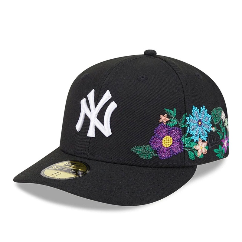 New York Yankees MLB Tonal Florals Black 59FIFTY Fitted Cap 6 7/8