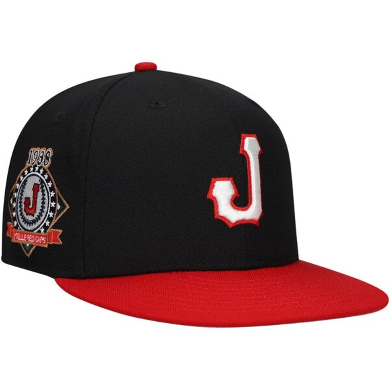 Rings & Crwns  Jacksonville Red Caps Team Fitted Hat – Black/Red