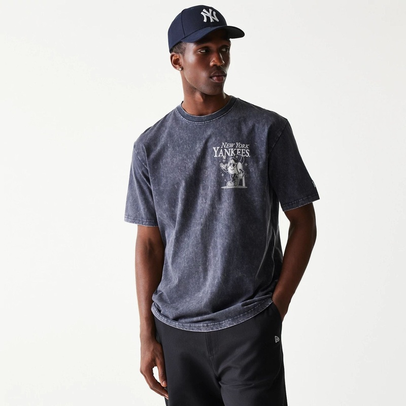 New York Yankees MLB Character Navy T-Shirt S