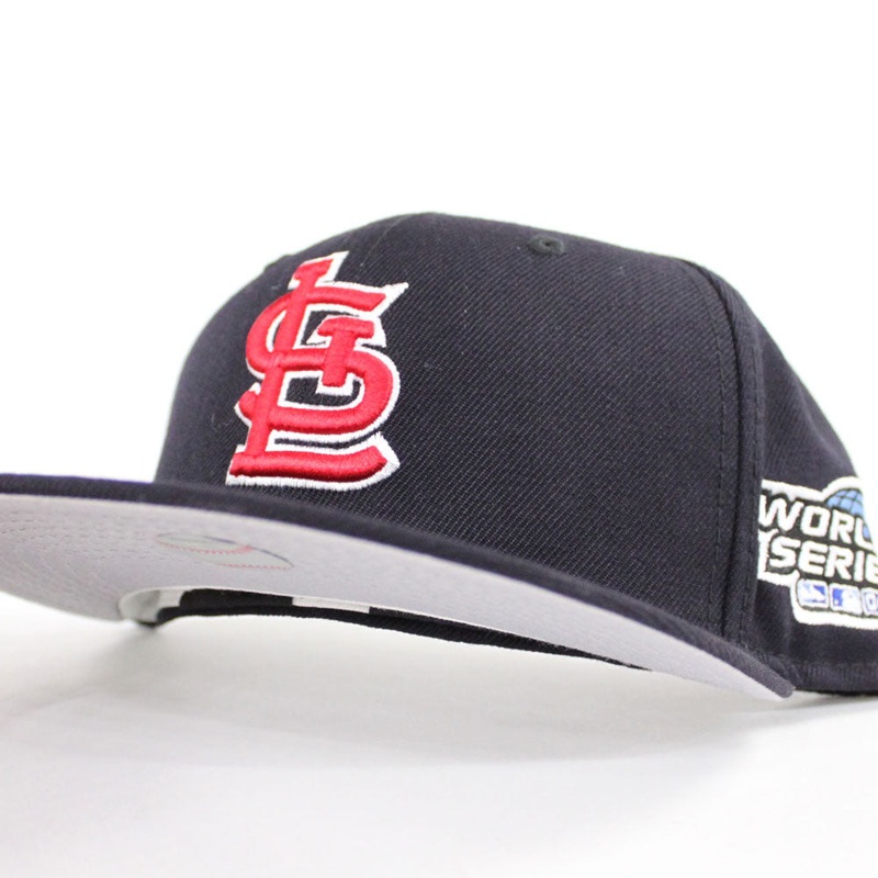 St Louis Cardinals 2004 World Series New Era 59Fifty Fitted Hat (Navy Red Gray Under Brim) 7