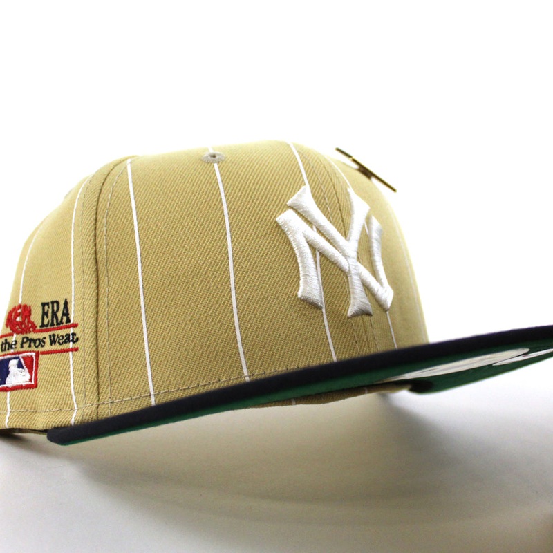New York Yankees New Era 59Fifty Fitted Hat (59FIFTY DAY – Vegas Gold Pinstripe) 7