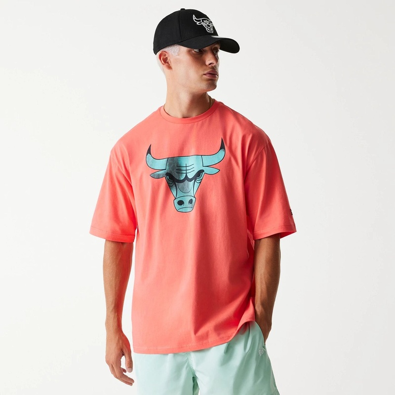 Chicago Bulls NBA All Over Print Infill Pink Oversized T-Shirt XS