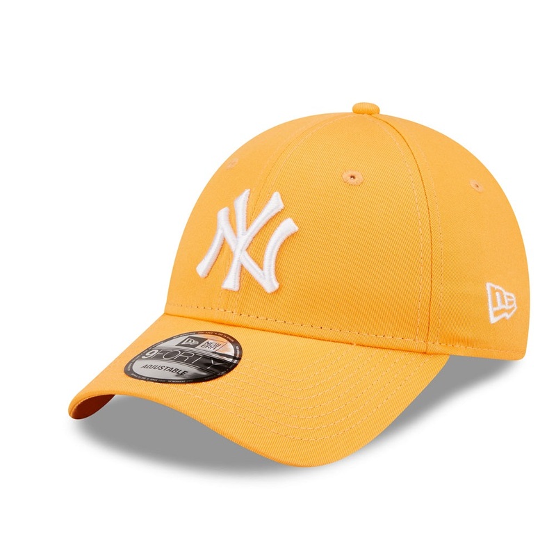 New York Yankees 9FORTY League Essential Orange Cap One Size