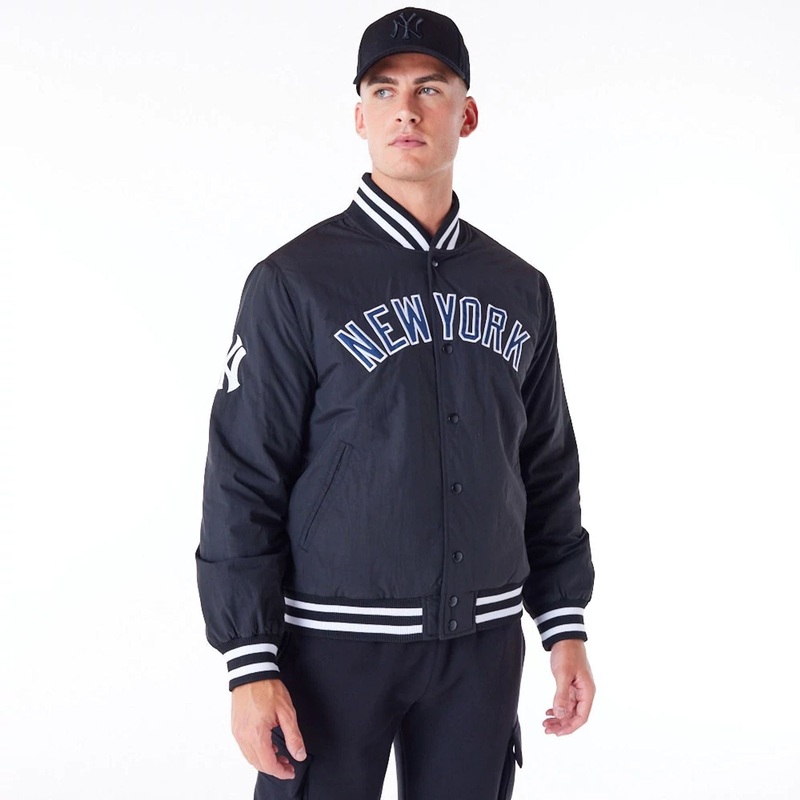 New York Yankees MLB Wordmark Black Bomber Jacket XS