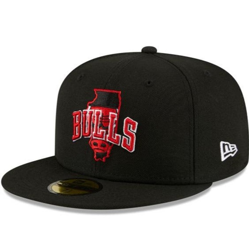 New Era Chicago Bulls Local II Black / Red 59FIFTY Fitted Hat