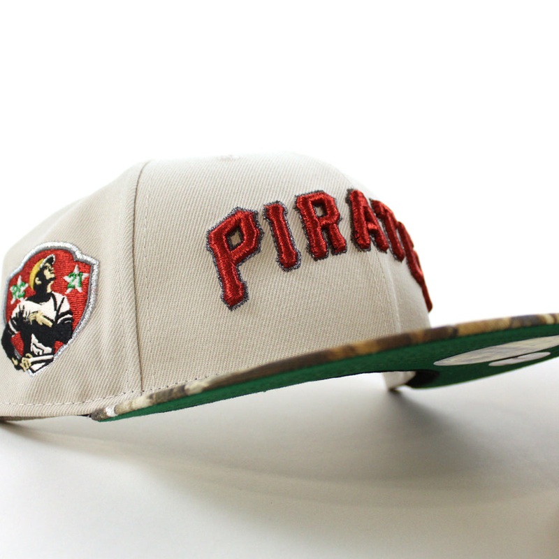 Pittsburgh Pirates ROBERTO CLEMENTE 21 Patch New Era 59Fifty Fitted Hat (Stone RealTree Green Under Brim) 7
