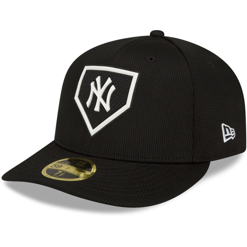 New Era Black New York Yankees 2022 Clubhouse Low Profile 59FIFTY Fitted Hat