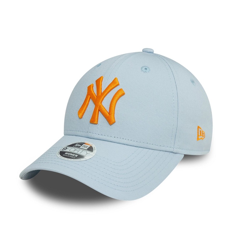New York Yankees Womens League Essential Pastel Blue 9FORTY Adjustable Cap OSFM