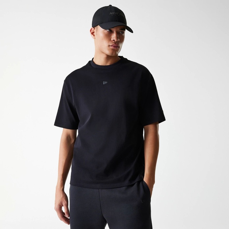 New Era Tech Black Oversized T-Shirt XS