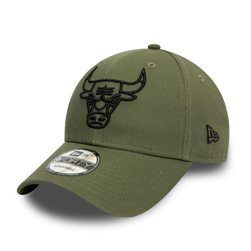 Chicago Bulls 9FORTY NBA League Essenital Olive/Black Cap One Size