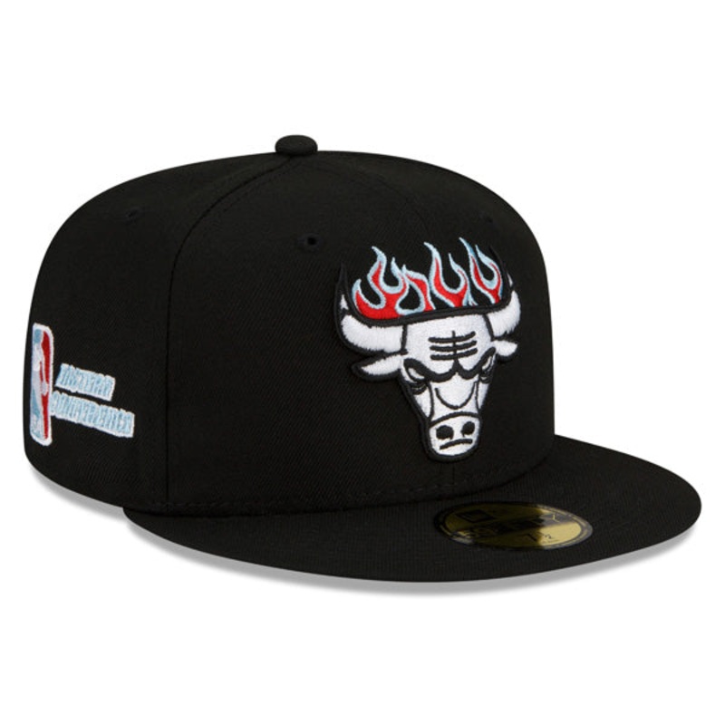 Chicago Bulls New Era NBA EASTERN CONFERENCE New Era Exclusive ON-FIRE 59Fifty Fitted Hat – Black/Sky Bottom 7