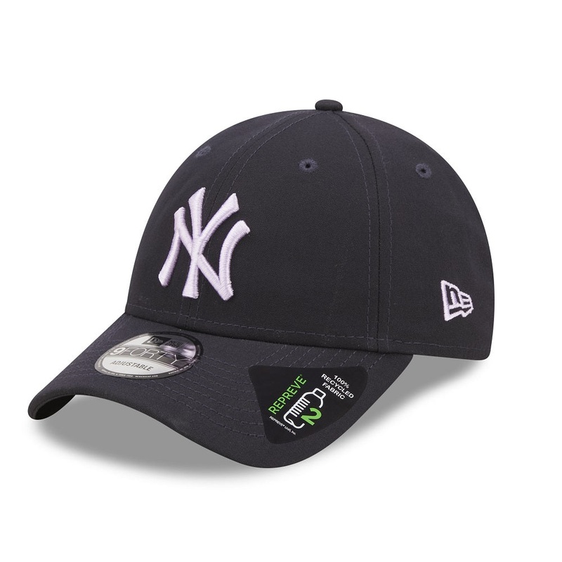 New York Yankees 9FORTY Repreve Navy Cap One Size