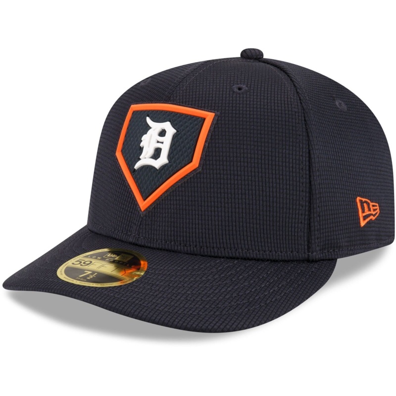 New Era Navy Detroit Tigers 2022 Clubhouse Low Profile 59FIFTY Fitted Hat