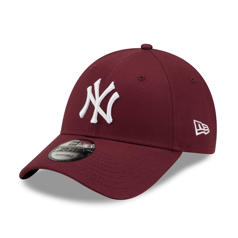 New York Yankees 9FORTY League Essential Maroon Cap One Size