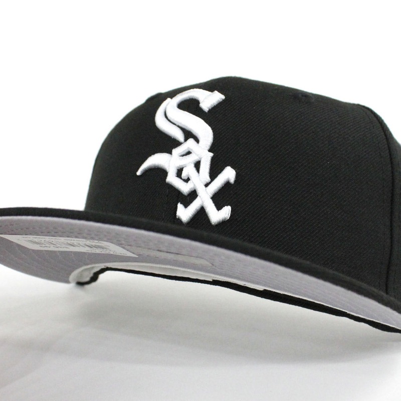 Chicago White Sox 1999-2006 New Era 59Fifty Fitted Hat (Retro Black Gray Under Brim) 8