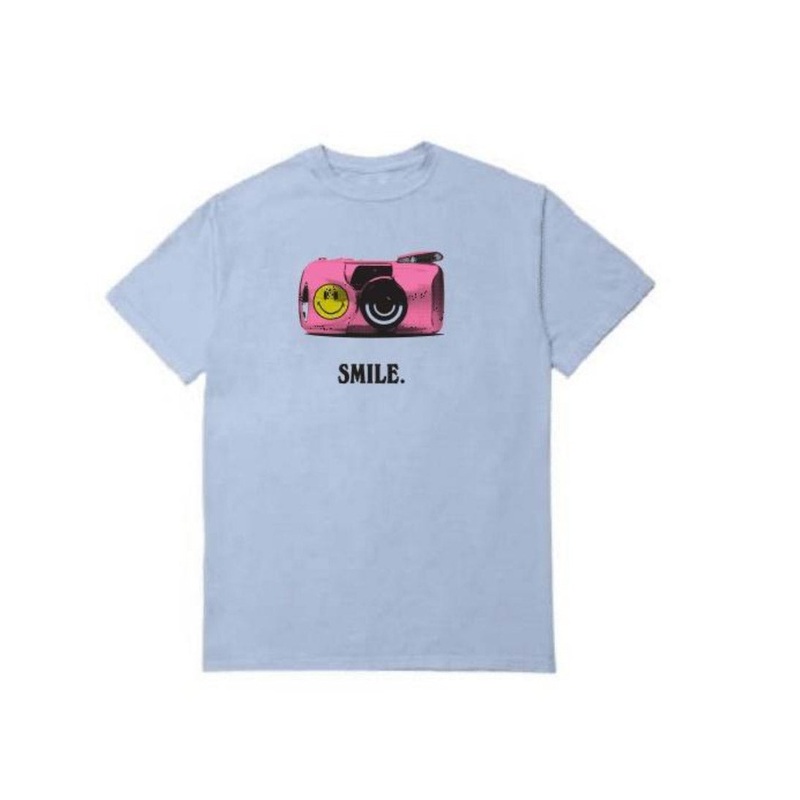 Chinatown Market Camera T-shirt (Blue) m