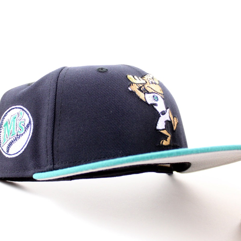Seattle Mariners The Mariner Moose Baseball Patch New Era 59Fifty Fitted Hat (Navy Teal Gray Under Brim) 6 7/8
