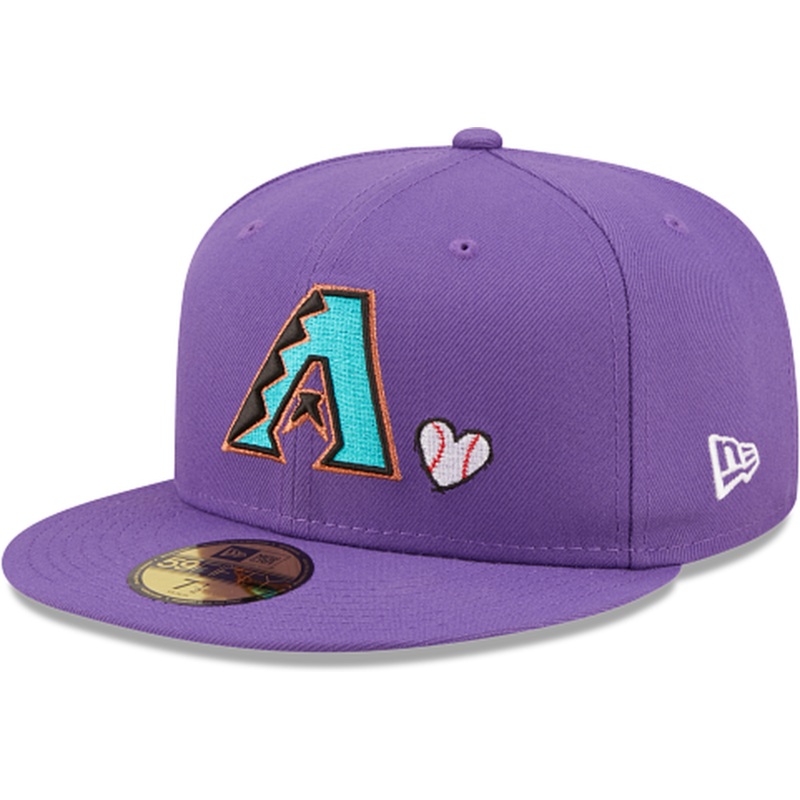 New Era Arizona Diamondbacks Team Heart 2022 59FIFTY Fitted Hat