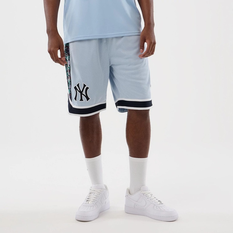 New York Yankees MLB Mesh Pastel Blue Mesh Shorts XS