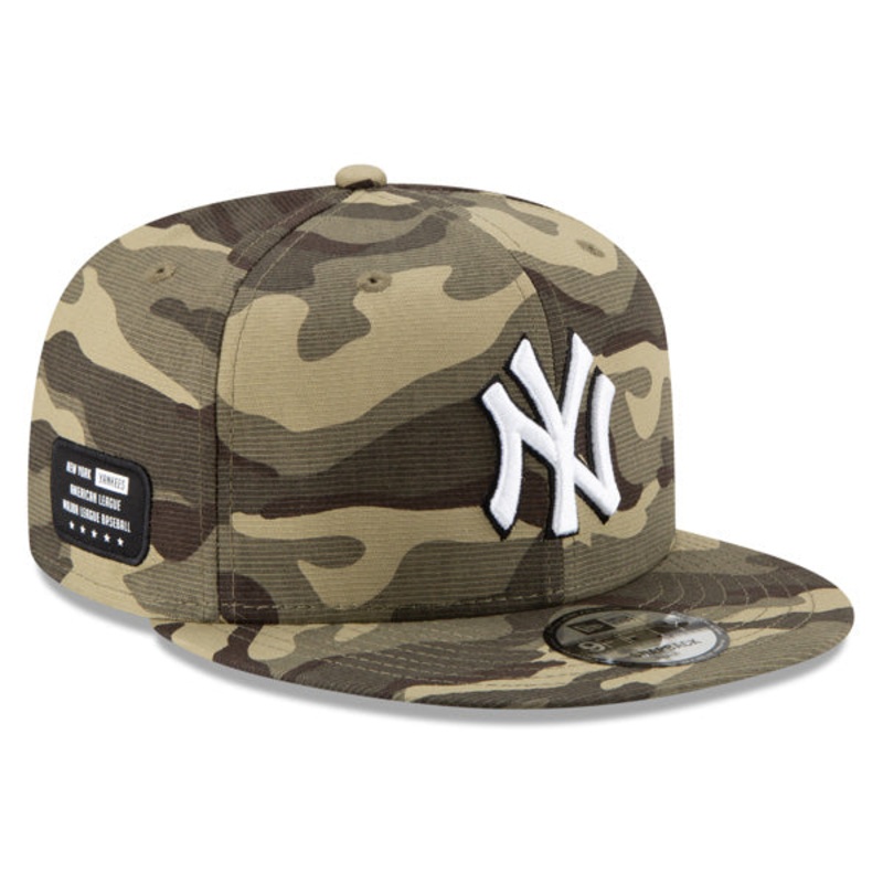 New York Yankees New Era 2021 Armed Forces Day 9FIFTY Snapback Hat – Camo
