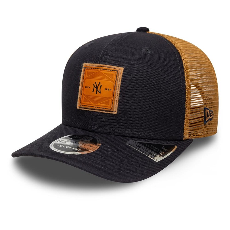 New York Yankees 9SEVENTY Debossed Logo Navy Cap One Size