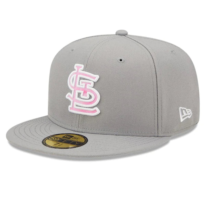 New Era St. Louis Cardinals Gray 2022 Mother’s Day On-Field 59FIFTY Fitted Hat