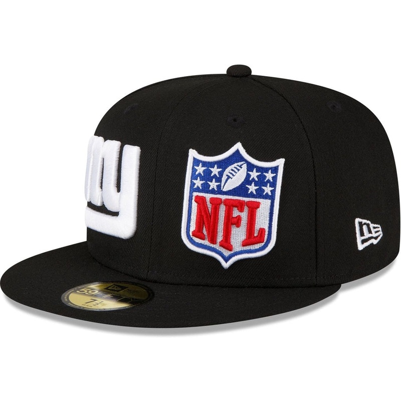 New Era New York Giants 2023 Sideline Black 59FIFTY Fitted Hat