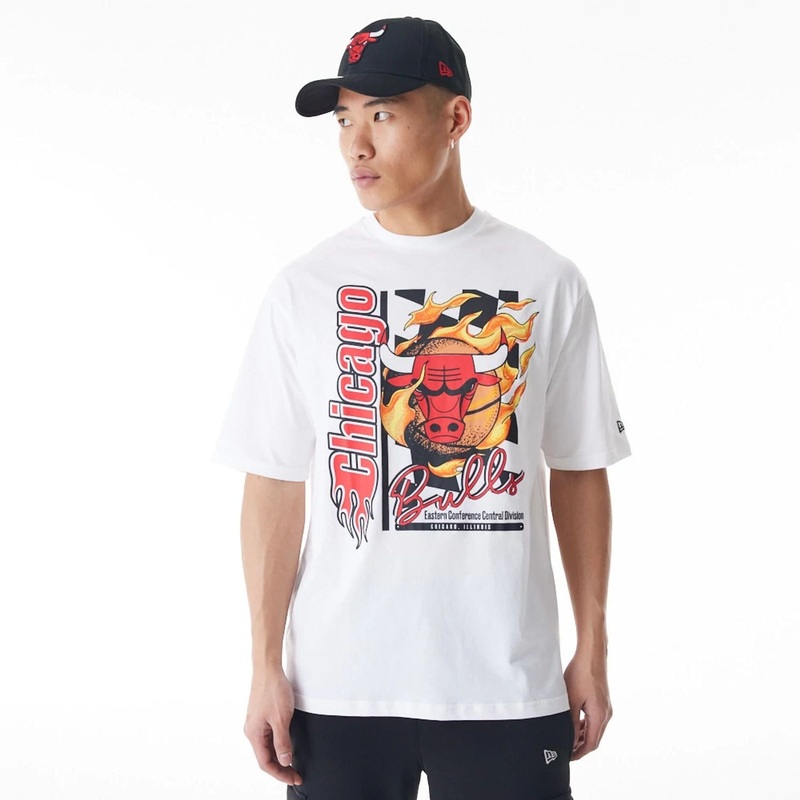 Chicago Bulls NBA Flame Print White Oversized T-Shirt XS