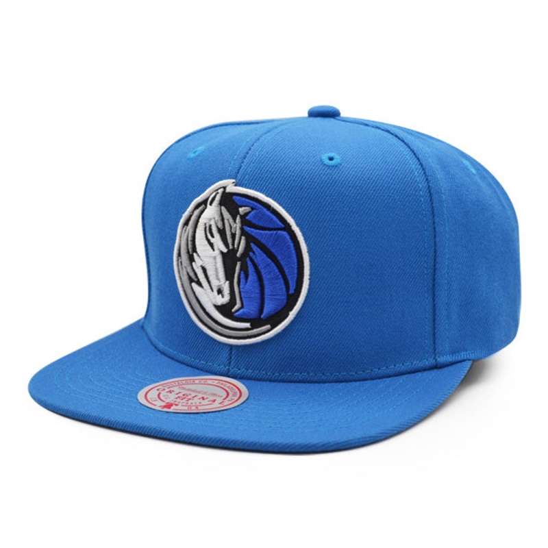 Dallas Mavericks NBA Mitchell & Ness CLASSIC LOGO Snapback Hat – Royal