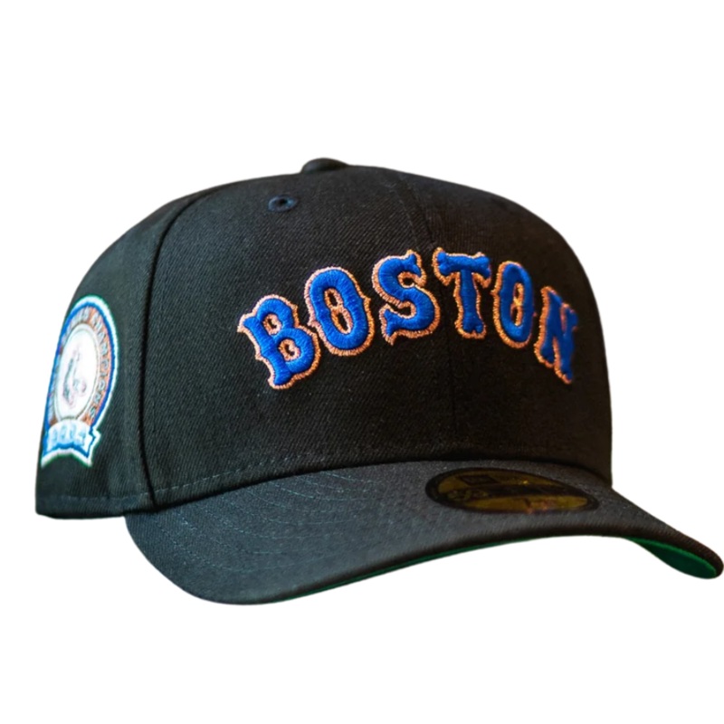 New Era Boston Red Sox Script 2004 World Series Black/Blue 59FIFTY Fitted Hat