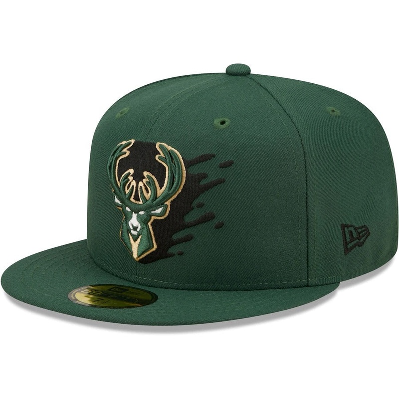 New Era Milwaukee Bucks Hunter Green Splatter 59FIFTY Fitted Hat