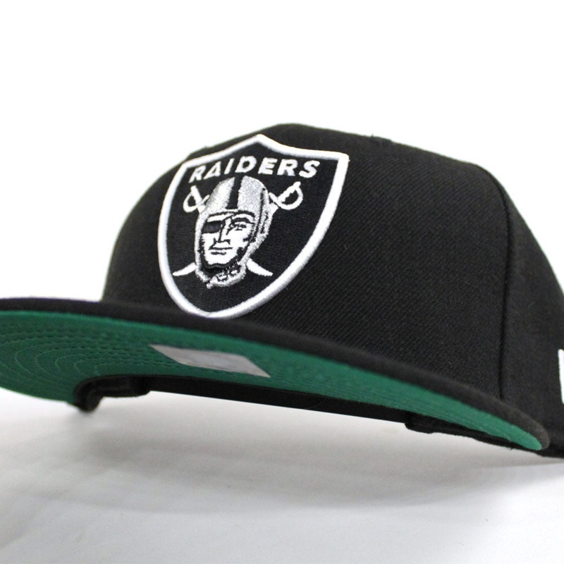 Las Vegas Raiders New Era 9Fifty Snapback Hat (Green Under Brim) One Size