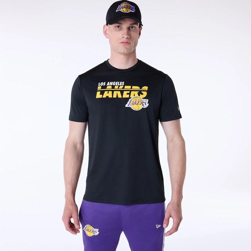 LA Lakers NBA Essentials Black T-Shirt XS