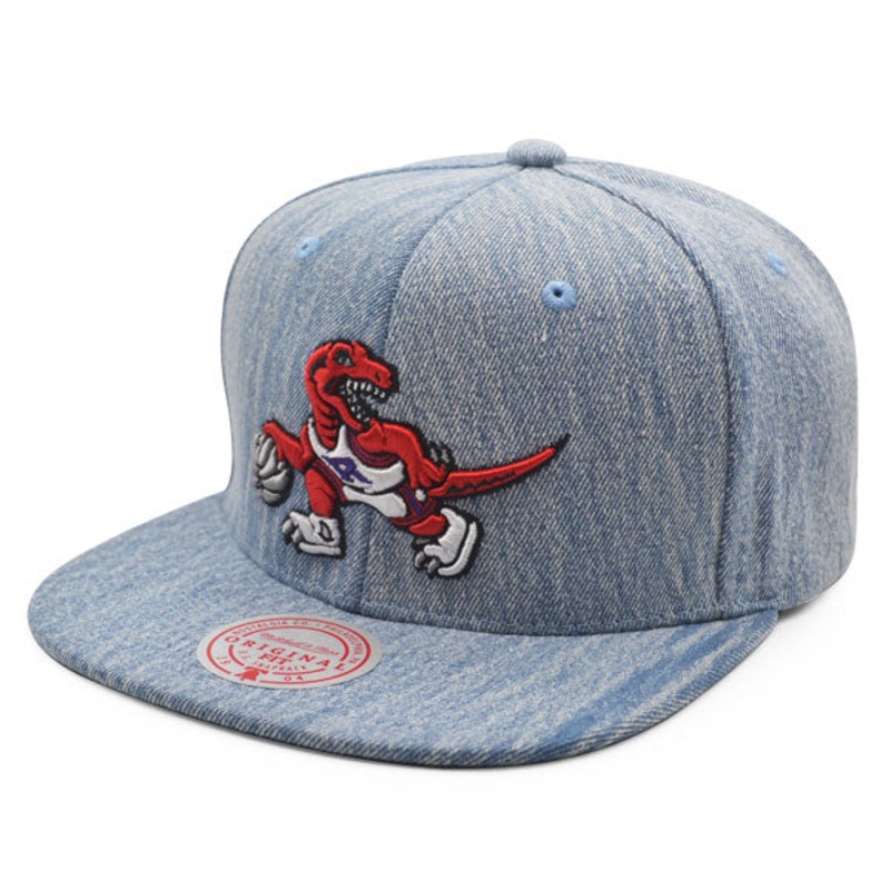 Toronto Raptors Mitchell & Ness HWC Classic Denim Snapback Hat – Light Blue