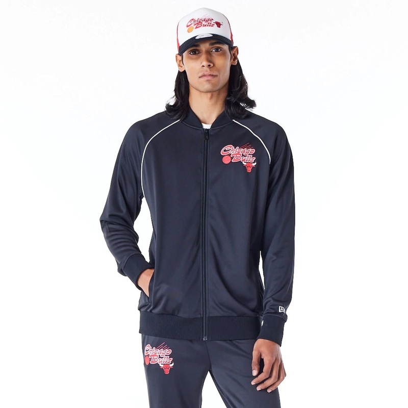 Chicago Bulls NBA Script Black Track Jacket XS