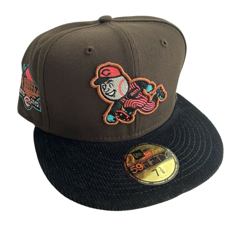 New Era Cincinnati Reds Walnut Brown Corduroy Brim Pink Undervisor 59FIFTY Fitted Hat