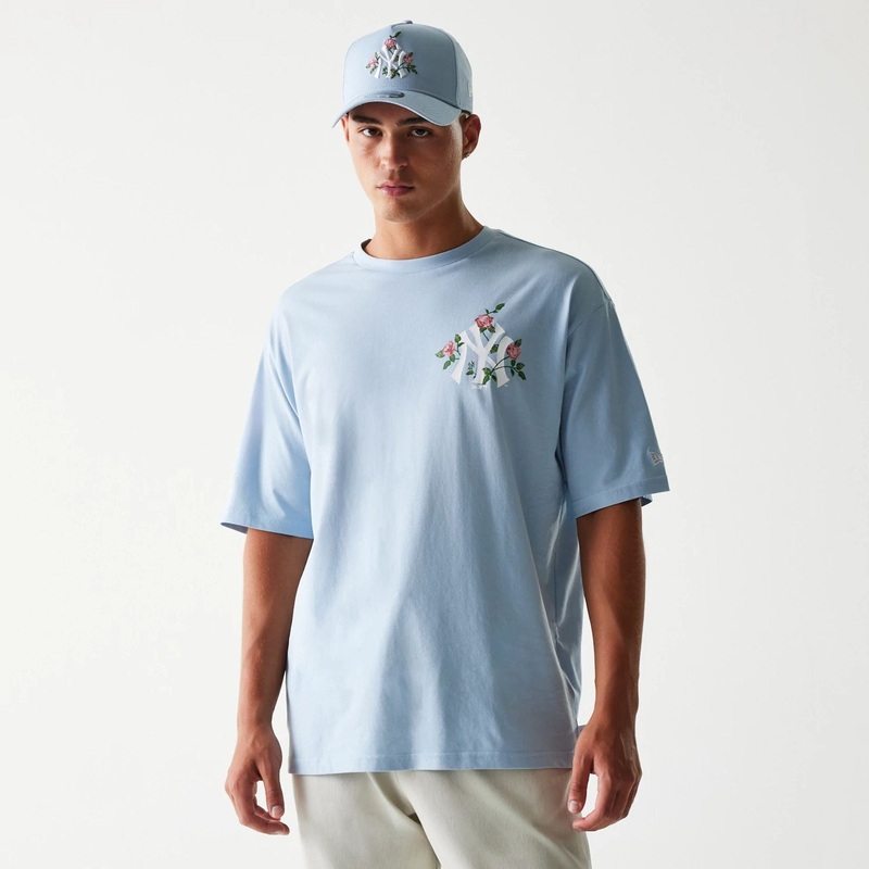 New York Yankees MLB Floral Pastel Blue Oversized T-Shirt XS