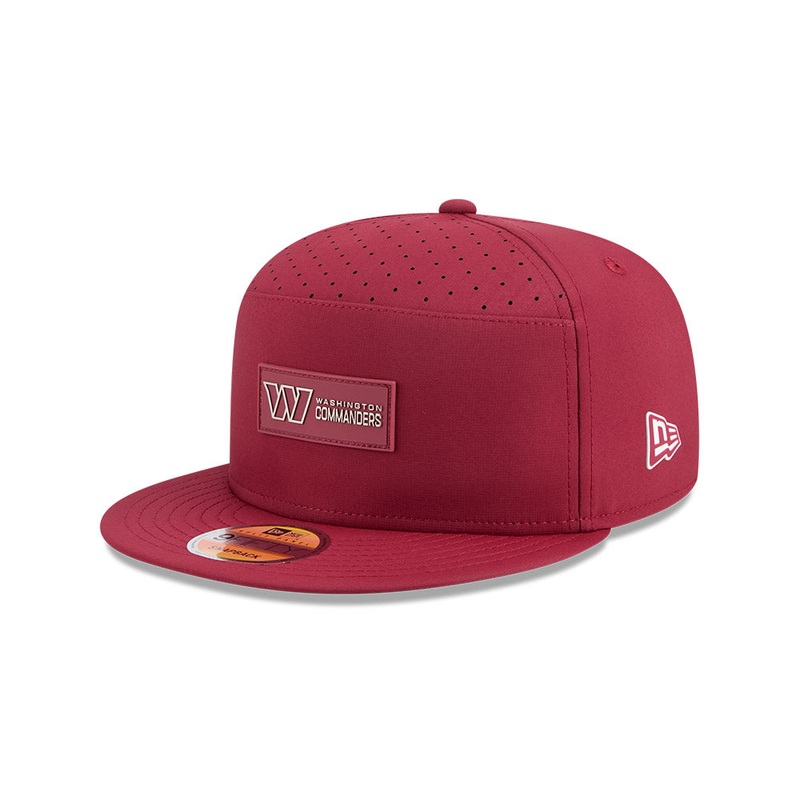 Washington Commanders New Era 2025 Sideline Split Panel 9FIFTY Snapback Hat – Burgundy