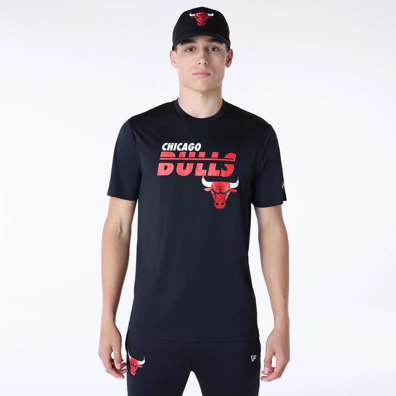 Chicago Bulls NBA Essentials Black T-Shirt XS