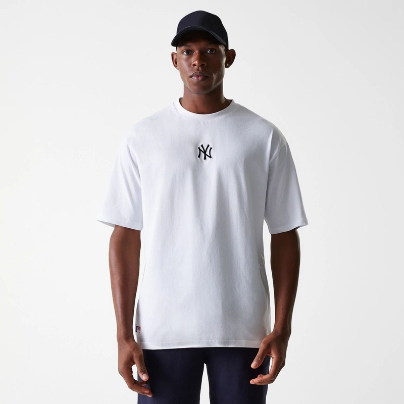 New York Yankees MLB League Essential White Oversized T-Shirt XS