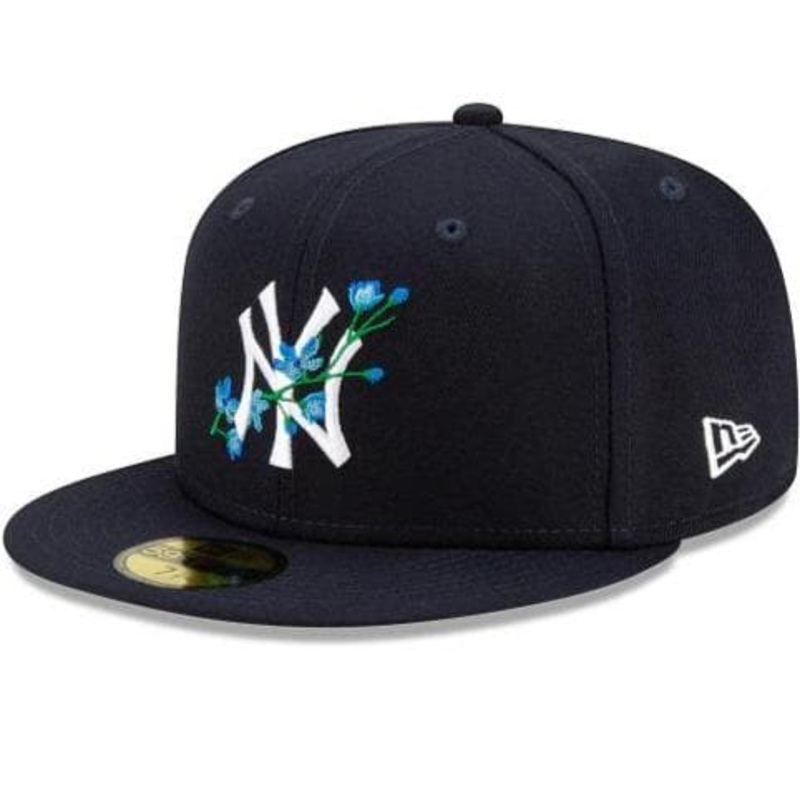 New Era New York Yankees Side Patch Bloom 59FIFTY Fitted Hat