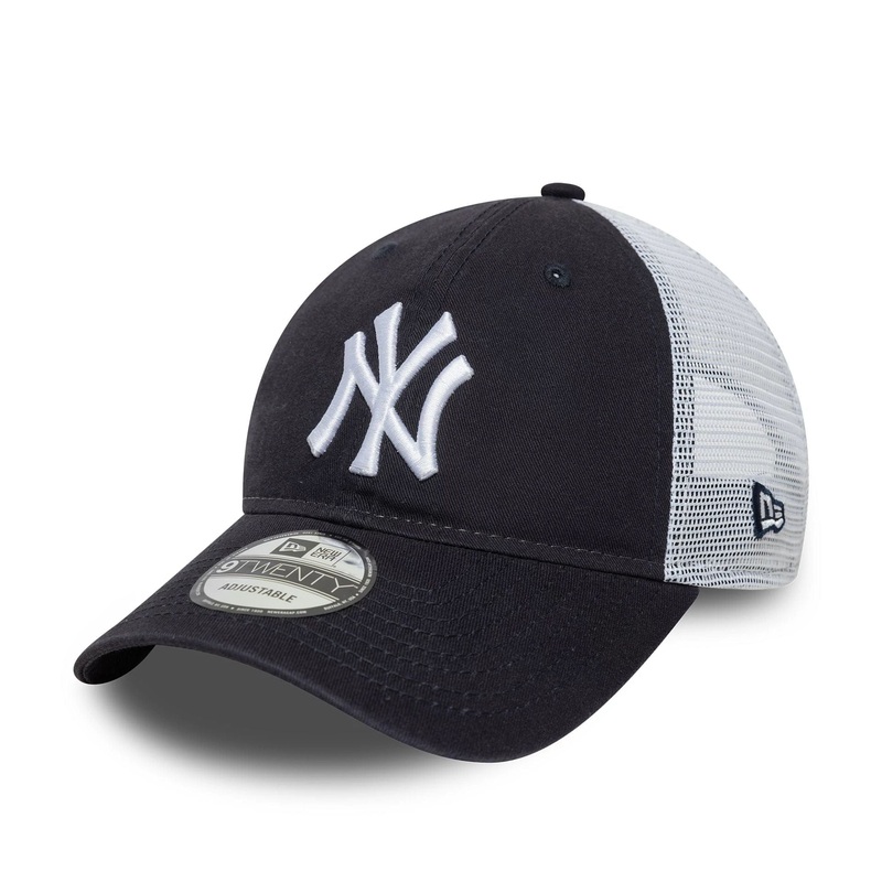 New York Yankees MLB Washed Navy 9TWENTY Trucker Adjustable Cap OSFM