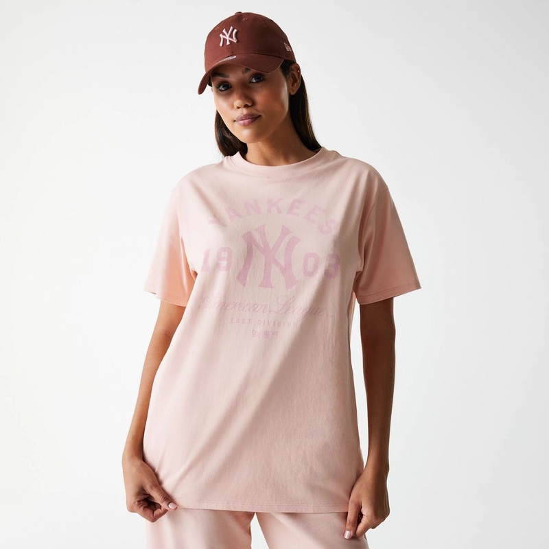 New York Yankees Womens MLB Tonal Graphic Pastel Pink Oversized T-Shirt XS