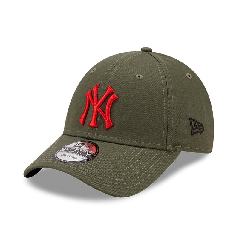 New York Yankees 9FORTY Stadium Food Olive Cap One Size