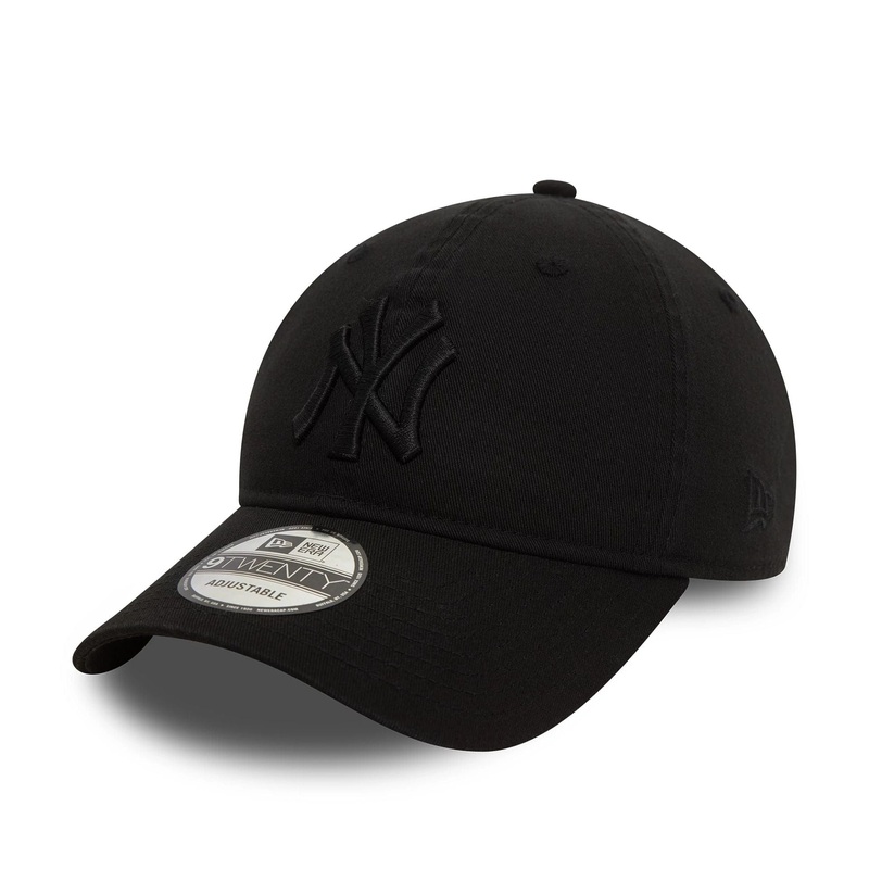 New York Yankees Washed Black 9TWENTY Adjustable Cap OSFM