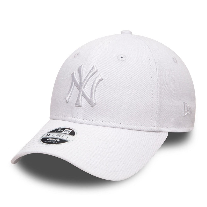 New York Yankees 9Forty Womens Essential White Cap One Size