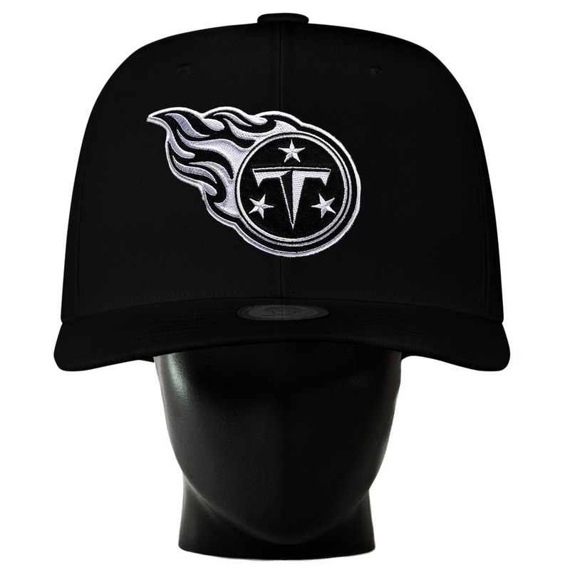 Tennessee Titans “Blackout” Noggin Black (S/M)