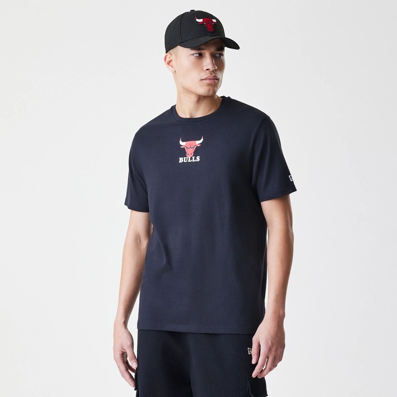 Chicago Bulls NBA Logo Black T-Shirt XS