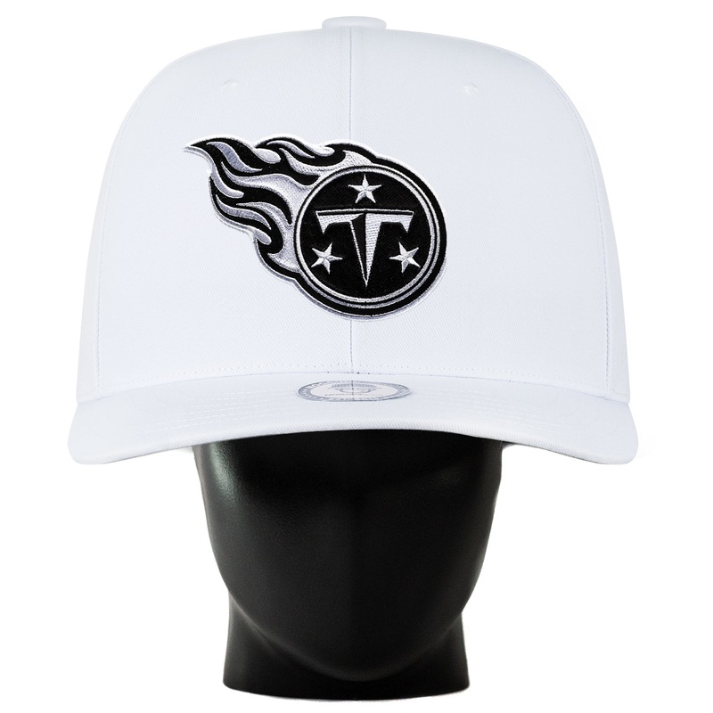 Tennessee Titans “Blank Canvas” Noggin White (S/M)